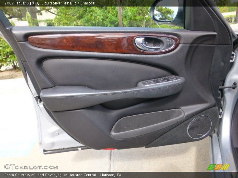 Liquid Silver Metallic / Charcoal 2007 Jaguar XJ XJ8