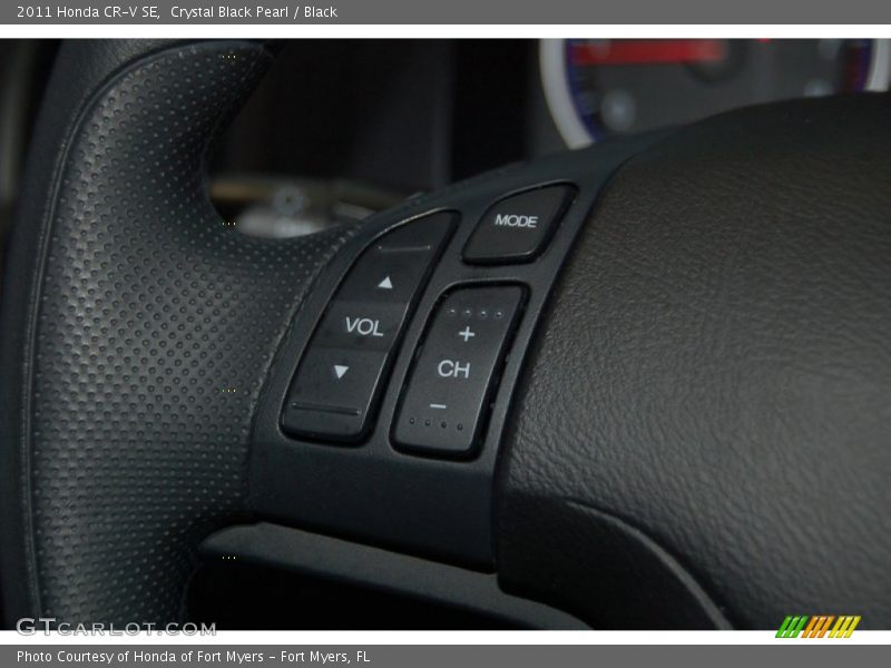 Crystal Black Pearl / Black 2011 Honda CR-V SE