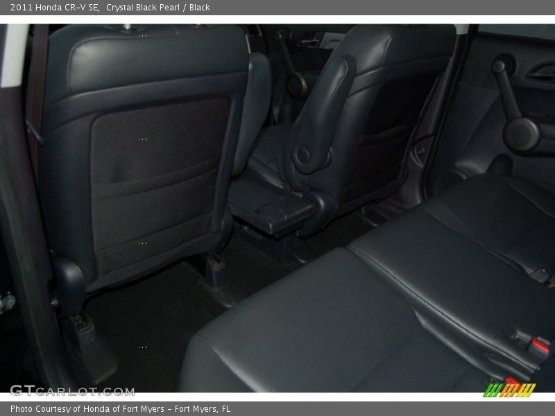 Crystal Black Pearl / Black 2011 Honda CR-V SE
