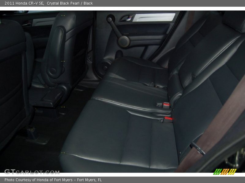 Crystal Black Pearl / Black 2011 Honda CR-V SE
