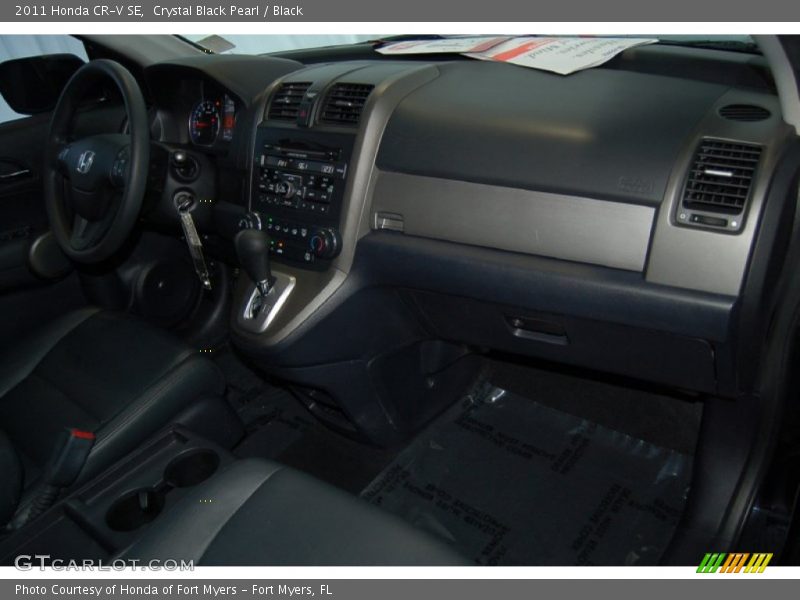 Crystal Black Pearl / Black 2011 Honda CR-V SE