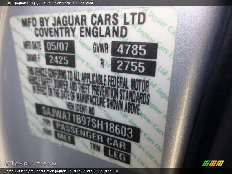 Liquid Silver Metallic / Charcoal 2007 Jaguar XJ XJ8