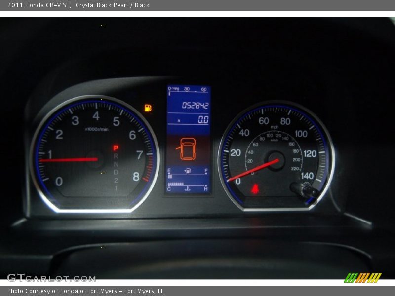 Crystal Black Pearl / Black 2011 Honda CR-V SE