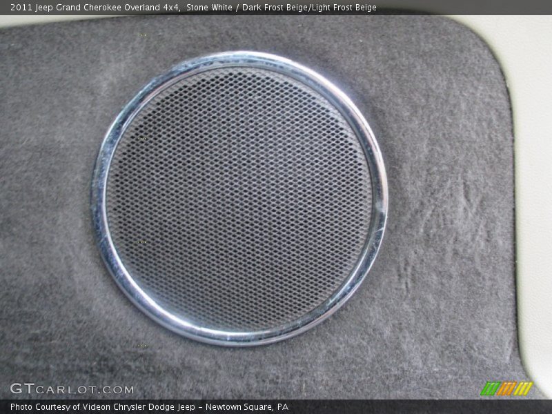 Stone White / Dark Frost Beige/Light Frost Beige 2011 Jeep Grand Cherokee Overland 4x4