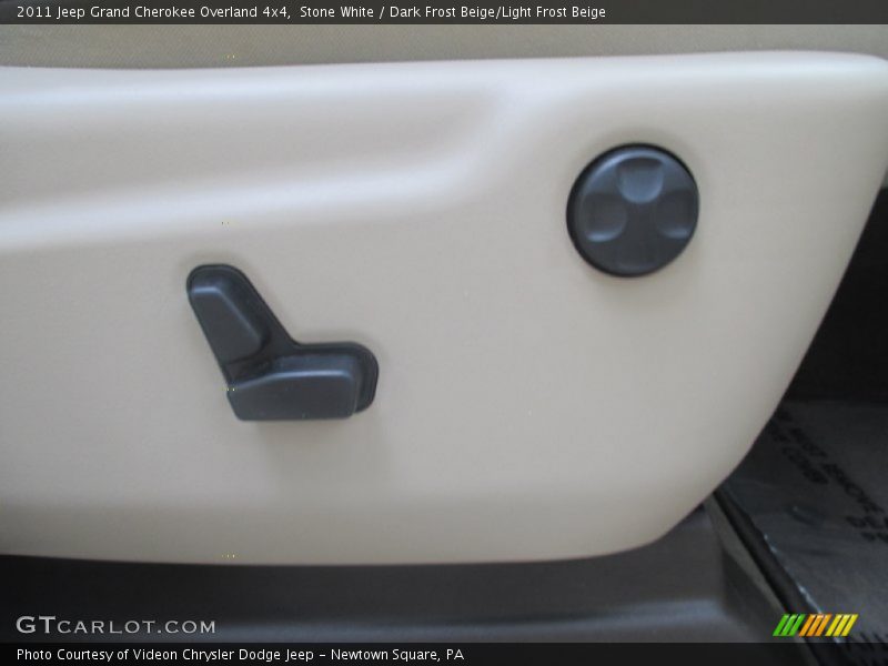 Stone White / Dark Frost Beige/Light Frost Beige 2011 Jeep Grand Cherokee Overland 4x4