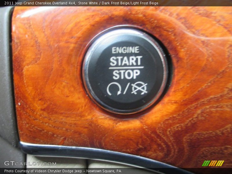 Stone White / Dark Frost Beige/Light Frost Beige 2011 Jeep Grand Cherokee Overland 4x4