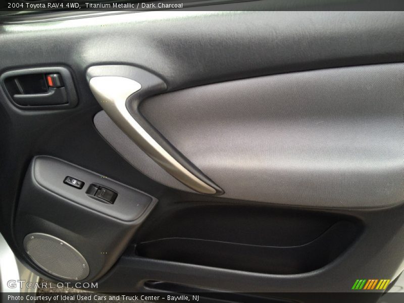 Titanium Metallic / Dark Charcoal 2004 Toyota RAV4 4WD