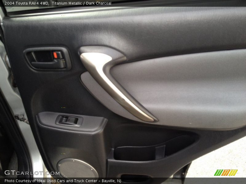 Titanium Metallic / Dark Charcoal 2004 Toyota RAV4 4WD