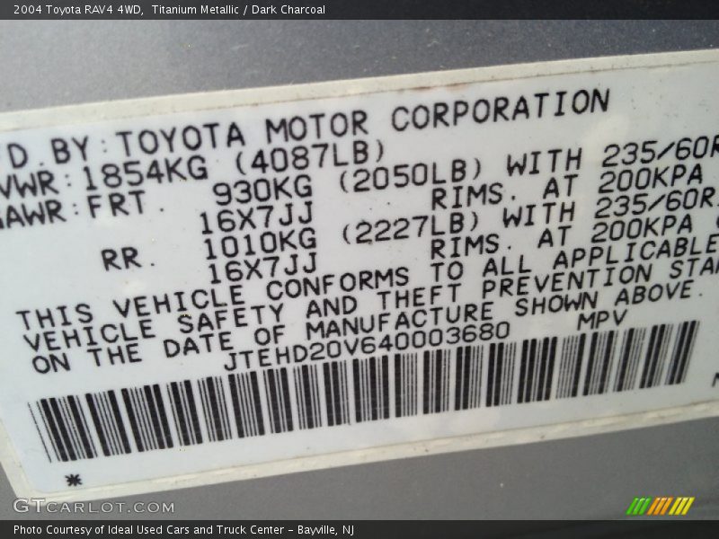 Titanium Metallic / Dark Charcoal 2004 Toyota RAV4 4WD
