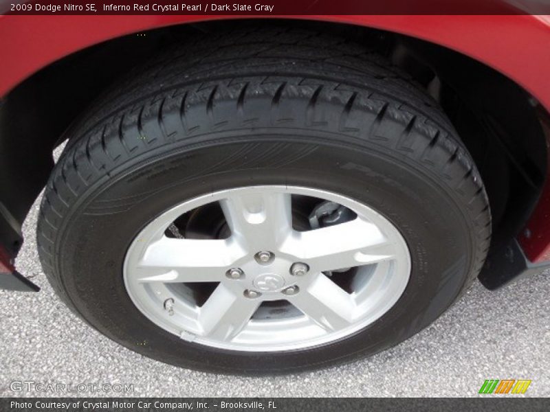 Inferno Red Crystal Pearl / Dark Slate Gray 2009 Dodge Nitro SE