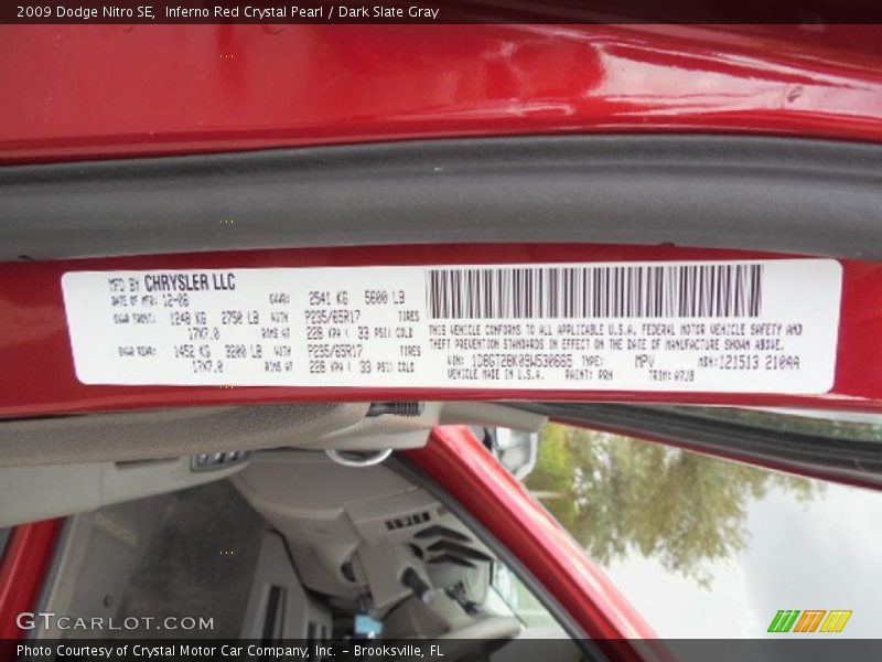 Inferno Red Crystal Pearl / Dark Slate Gray 2009 Dodge Nitro SE