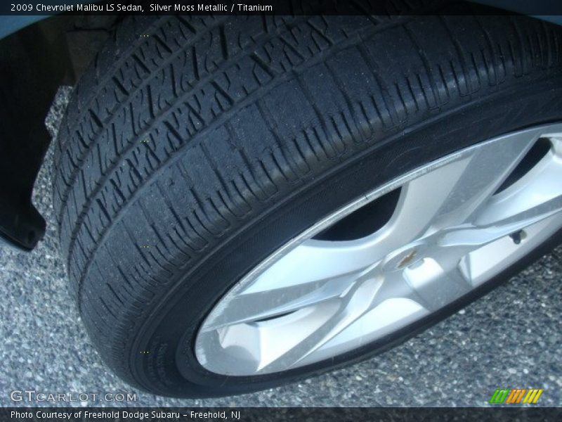Silver Moss Metallic / Titanium 2009 Chevrolet Malibu LS Sedan