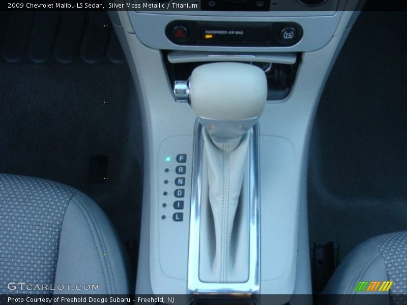 Silver Moss Metallic / Titanium 2009 Chevrolet Malibu LS Sedan