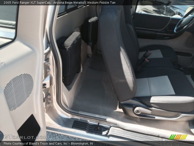 Arizona Beige Metallic / Medium Pebble Tan 2005 Ford Ranger XLT SuperCab