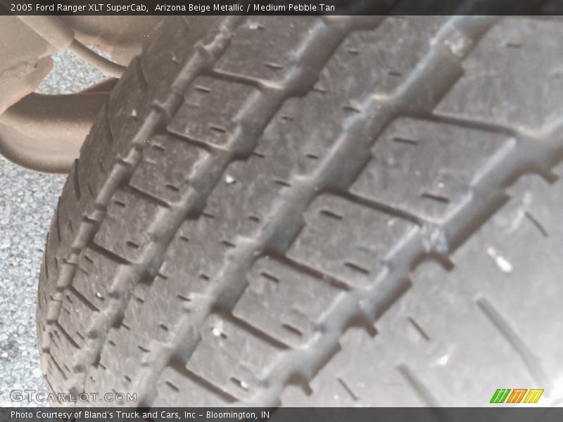 Arizona Beige Metallic / Medium Pebble Tan 2005 Ford Ranger XLT SuperCab