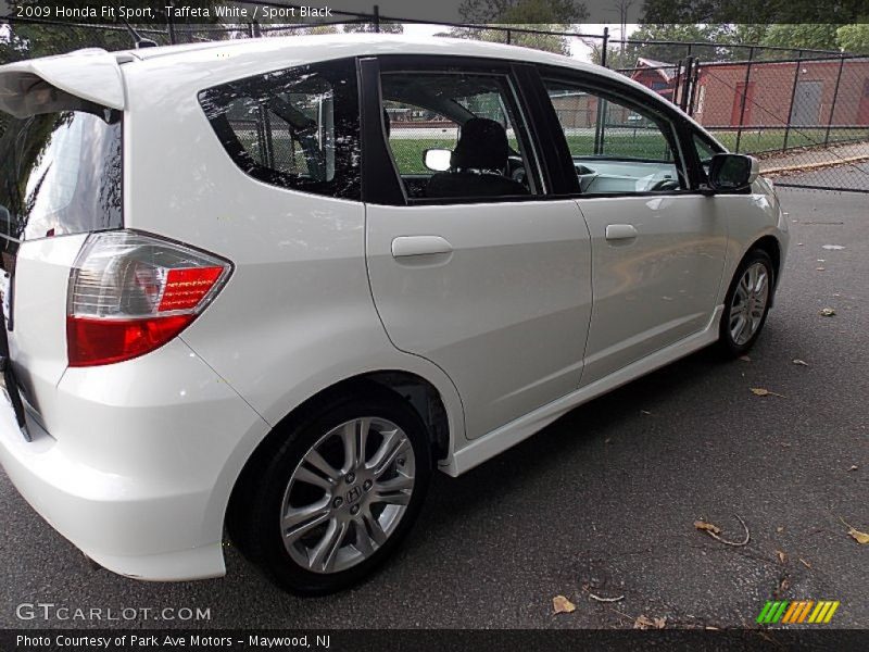 Taffeta White / Sport Black 2009 Honda Fit Sport