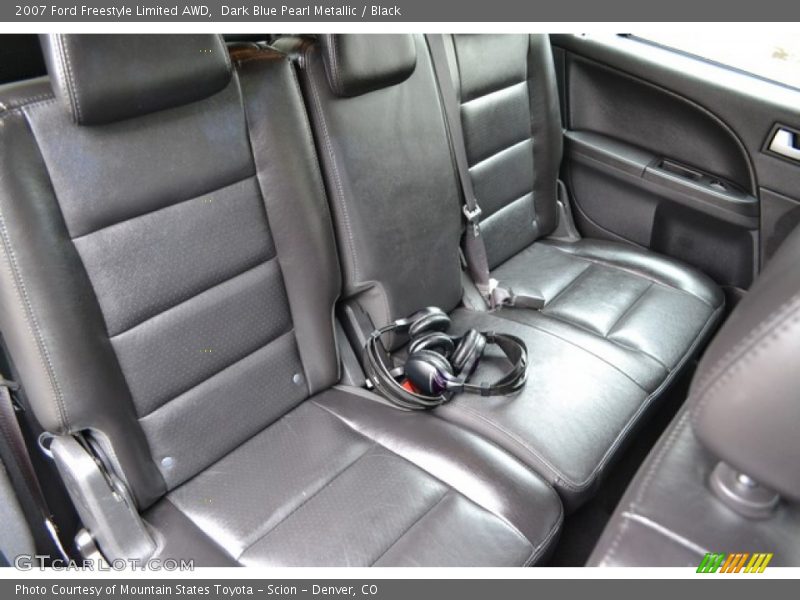 Dark Blue Pearl Metallic / Black 2007 Ford Freestyle Limited AWD