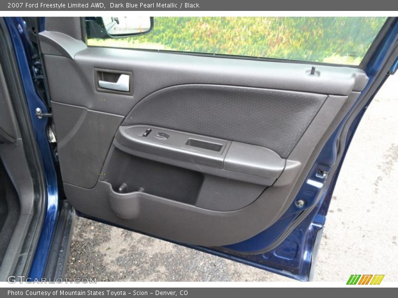 Dark Blue Pearl Metallic / Black 2007 Ford Freestyle Limited AWD