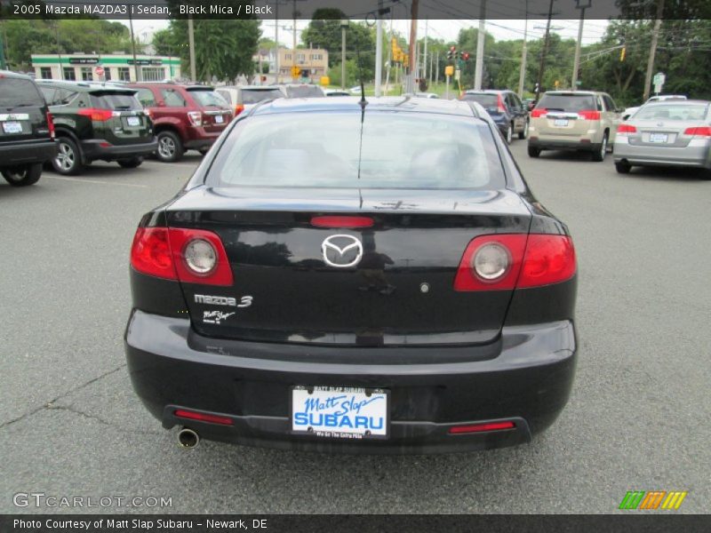 Black Mica / Black 2005 Mazda MAZDA3 i Sedan
