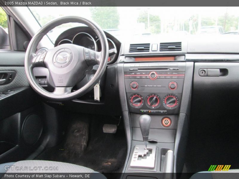 Black Mica / Black 2005 Mazda MAZDA3 i Sedan