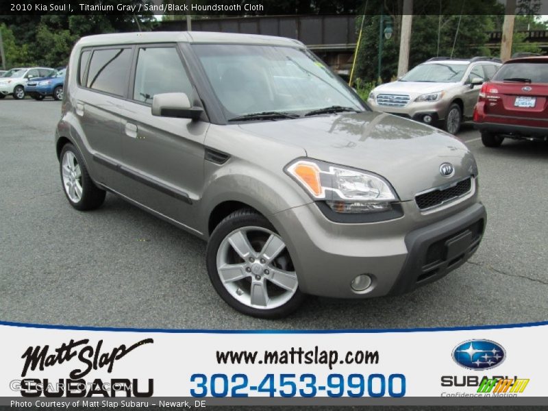 Titanium Gray / Sand/Black Houndstooth Cloth 2010 Kia Soul !