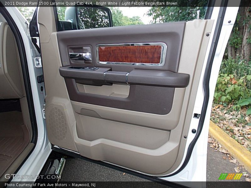 Bright White / Light Pebble Beige/Bark Brown 2011 Dodge Ram 1500 Laramie Quad Cab 4x4