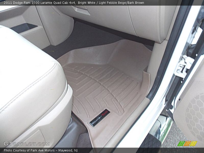 Bright White / Light Pebble Beige/Bark Brown 2011 Dodge Ram 1500 Laramie Quad Cab 4x4