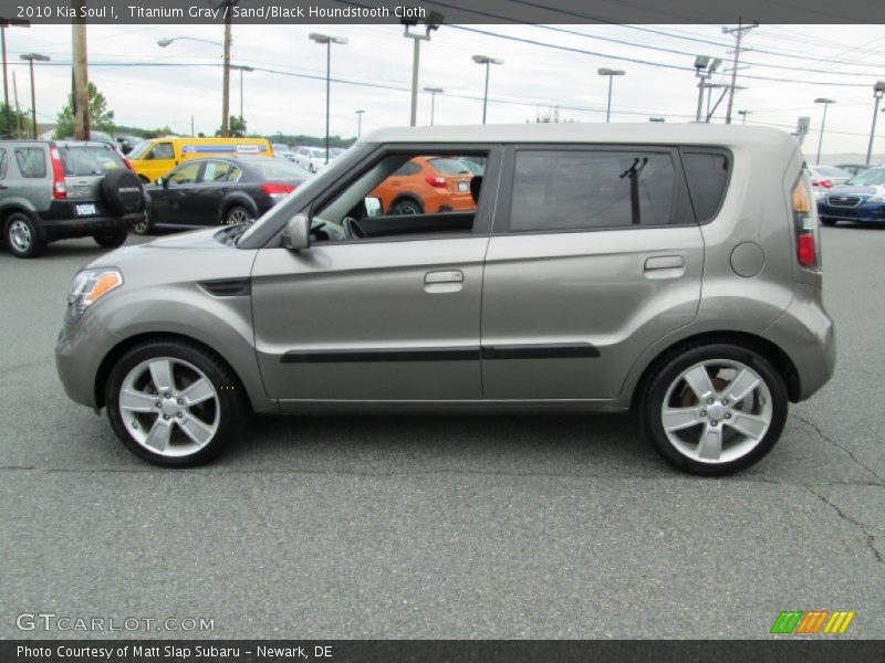 Titanium Gray / Sand/Black Houndstooth Cloth 2010 Kia Soul !