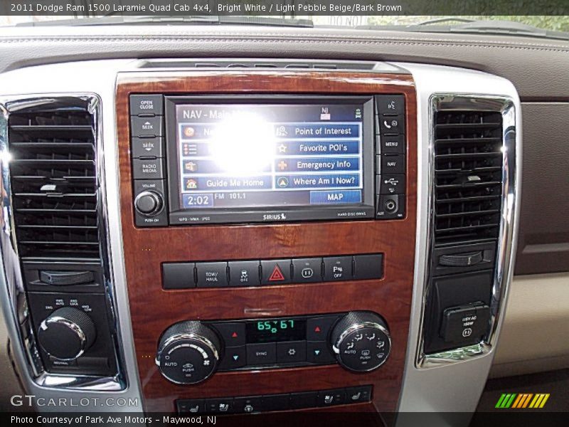 Bright White / Light Pebble Beige/Bark Brown 2011 Dodge Ram 1500 Laramie Quad Cab 4x4