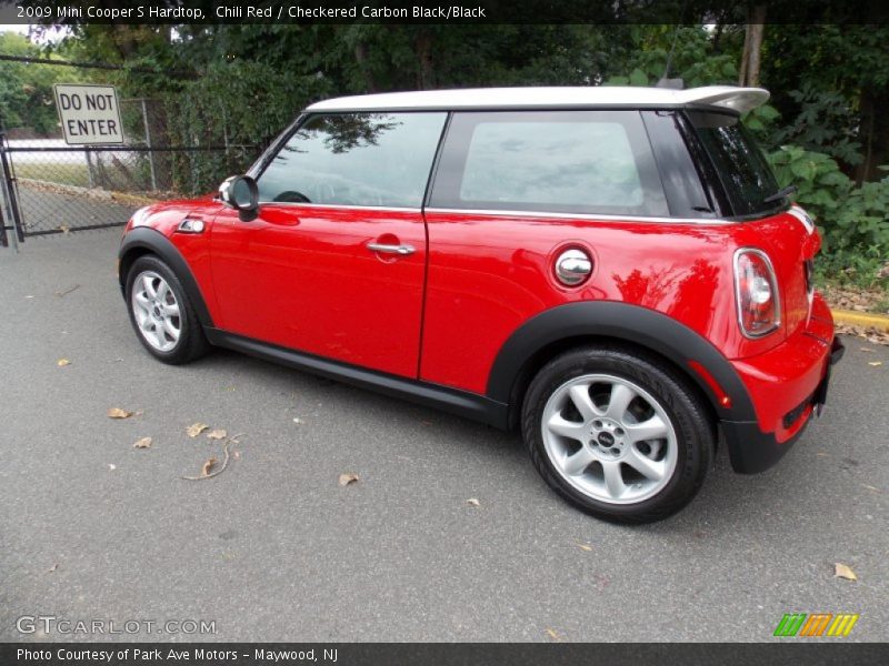 Chili Red / Checkered Carbon Black/Black 2009 Mini Cooper S Hardtop