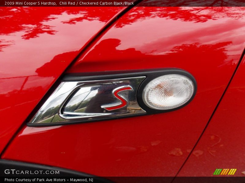 Chili Red / Checkered Carbon Black/Black 2009 Mini Cooper S Hardtop