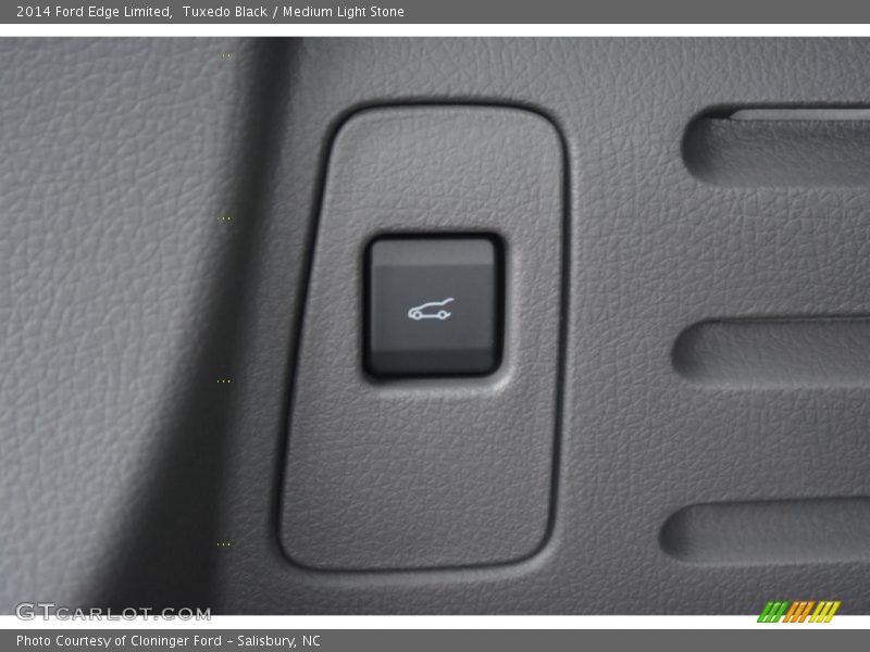 Tuxedo Black / Medium Light Stone 2014 Ford Edge Limited