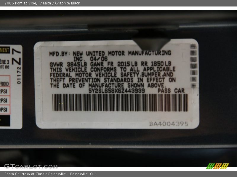 Stealth / Graphite Black 2006 Pontiac Vibe