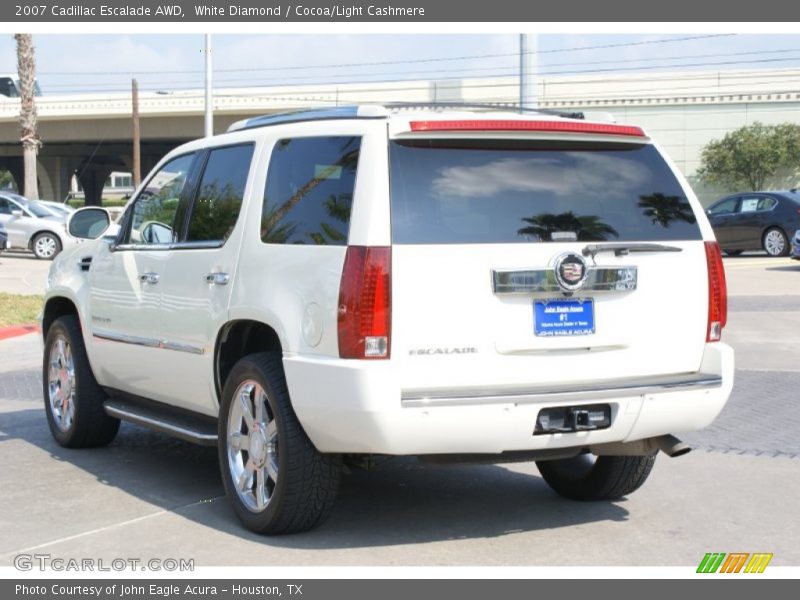 White Diamond / Cocoa/Light Cashmere 2007 Cadillac Escalade AWD