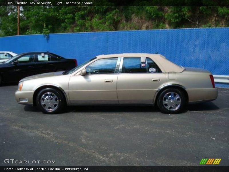 Light Cashmere / Shale 2005 Cadillac DeVille Sedan