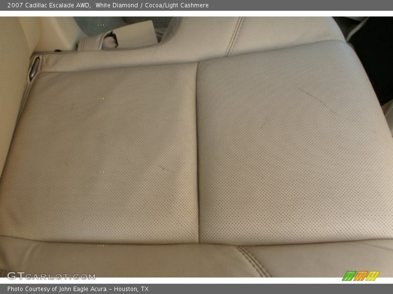 White Diamond / Cocoa/Light Cashmere 2007 Cadillac Escalade AWD
