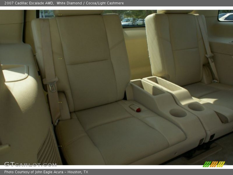 White Diamond / Cocoa/Light Cashmere 2007 Cadillac Escalade AWD