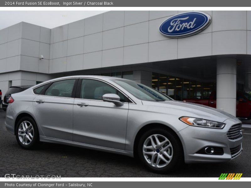 Ingot Silver / Charcoal Black 2014 Ford Fusion SE EcoBoost