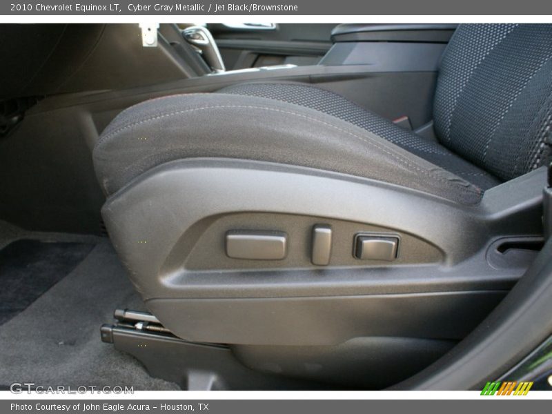 Cyber Gray Metallic / Jet Black/Brownstone 2010 Chevrolet Equinox LT