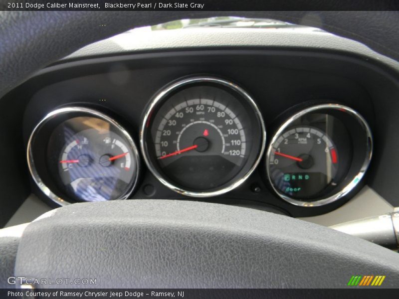 Blackberry Pearl / Dark Slate Gray 2011 Dodge Caliber Mainstreet