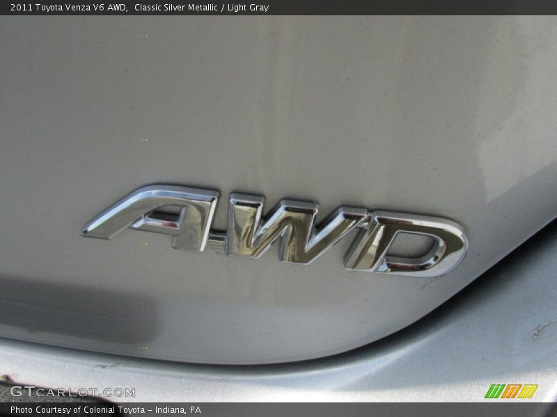 Classic Silver Metallic / Light Gray 2011 Toyota Venza V6 AWD