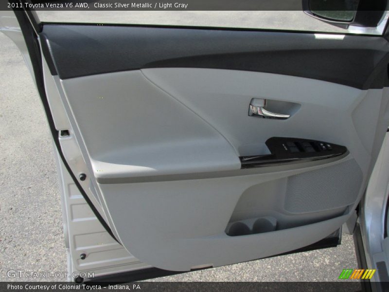 Classic Silver Metallic / Light Gray 2011 Toyota Venza V6 AWD