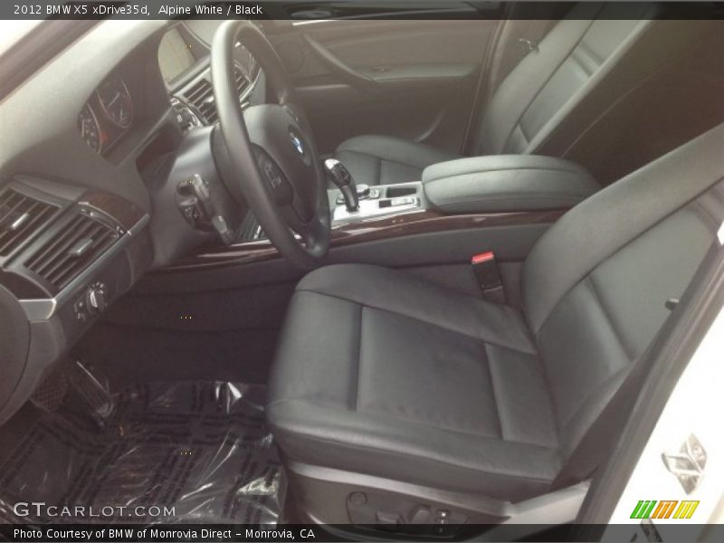 Alpine White / Black 2012 BMW X5 xDrive35d