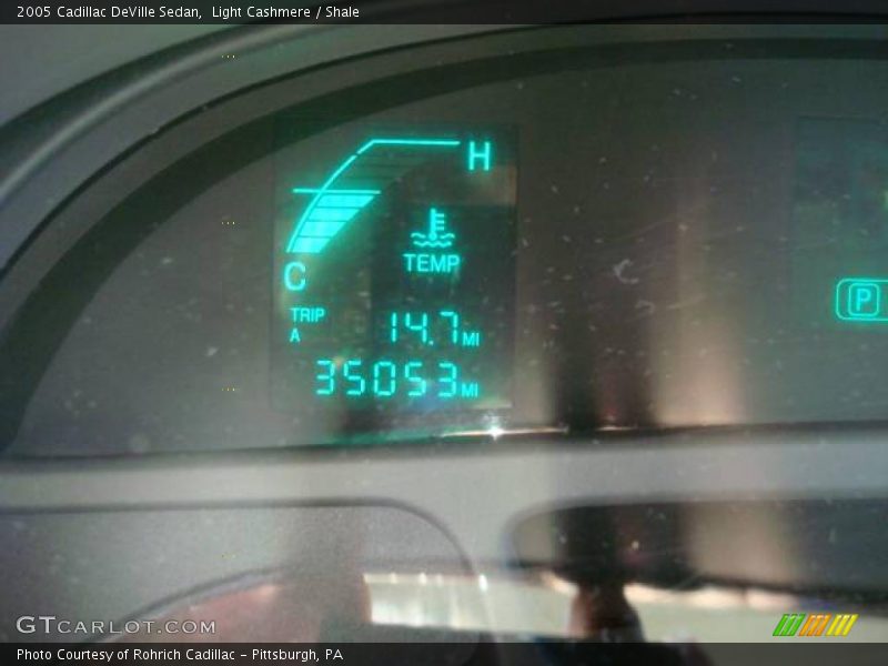 Light Cashmere / Shale 2005 Cadillac DeVille Sedan