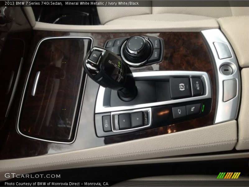 Mineral White Metallic / Ivory White/Black 2013 BMW 7 Series 740i Sedan