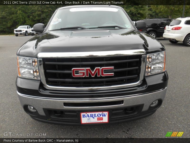 Onyx Black / Dark Titanium/Light Titanium 2011 GMC Sierra 1500 SLE Crew Cab 4x4