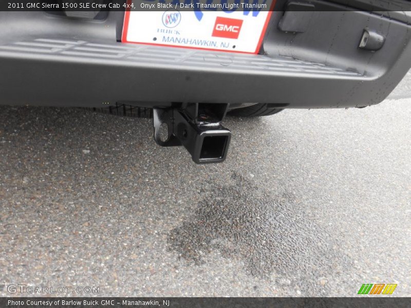 Onyx Black / Dark Titanium/Light Titanium 2011 GMC Sierra 1500 SLE Crew Cab 4x4