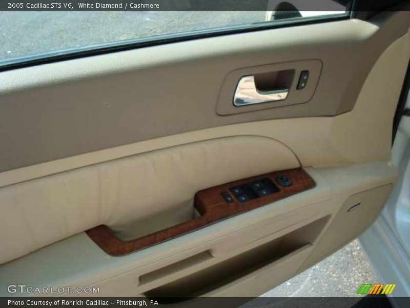 White Diamond / Cashmere 2005 Cadillac STS V6