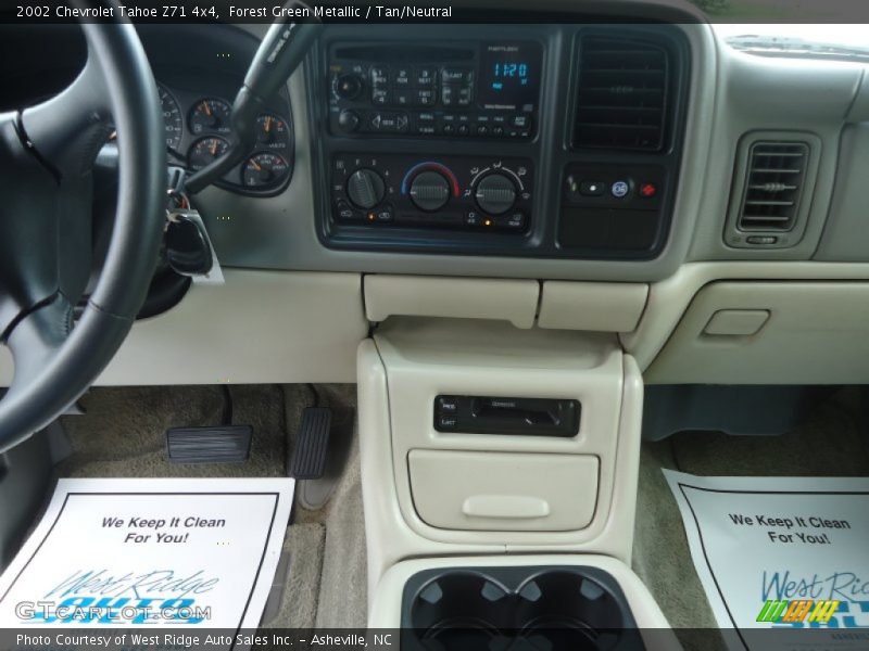 Forest Green Metallic / Tan/Neutral 2002 Chevrolet Tahoe Z71 4x4