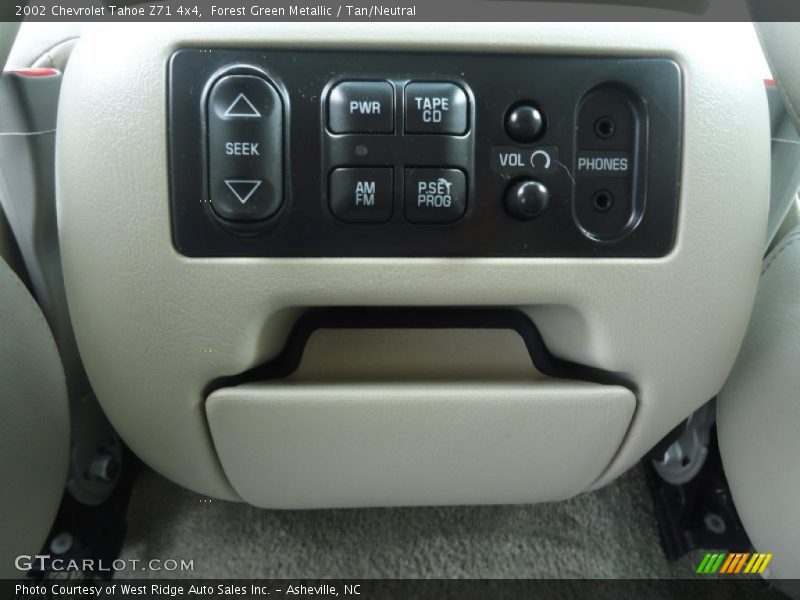 Forest Green Metallic / Tan/Neutral 2002 Chevrolet Tahoe Z71 4x4
